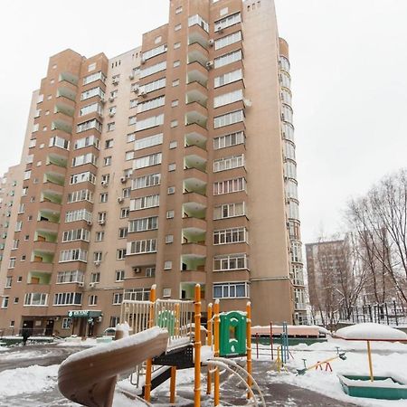 Apartmán 2-Ком Кв В Жк Куат На Абая-Масанчи 1Этаж Almaty Exteriér fotografie