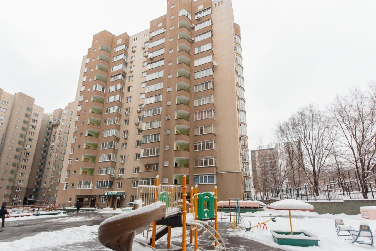 Apartmán 2-Ком Кв В Жк Куат На Абая-Масанчи 1Этаж Almaty Exteriér fotografie